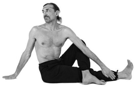 Exercise Twist Marichiasan